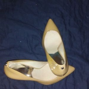 micheal kors heels size 8.5